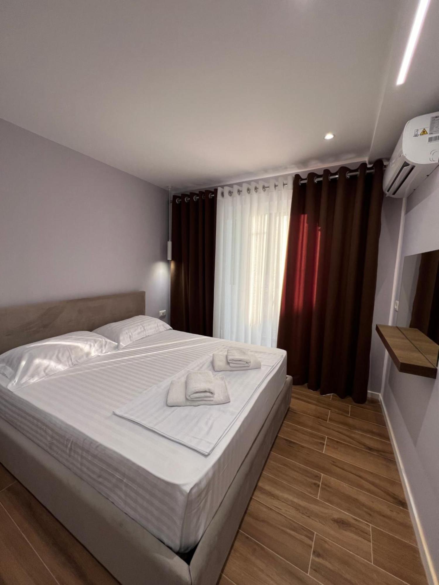 Tirana Central Stay Eksteriør bilde