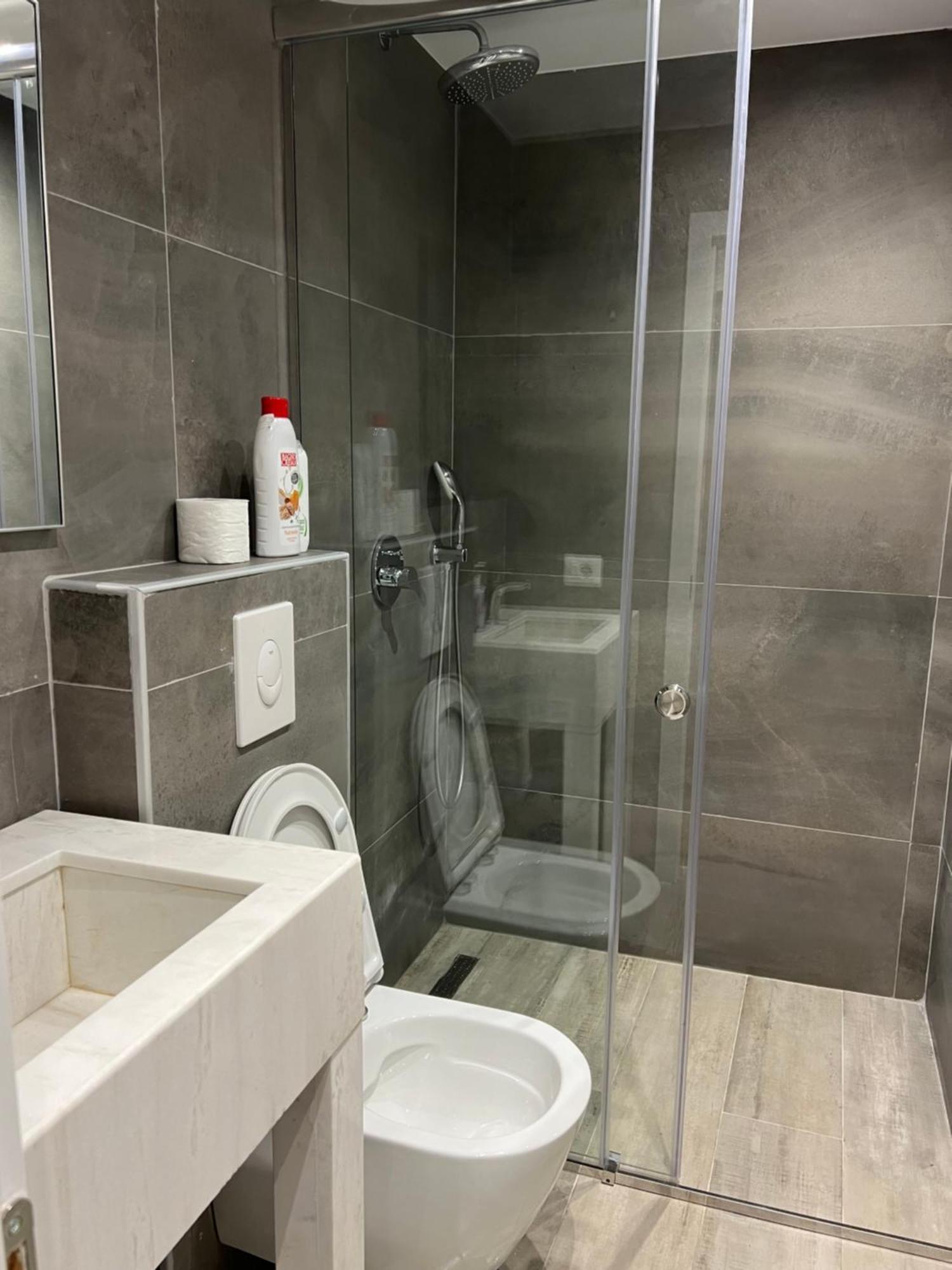 Tirana Central Stay Eksteriør bilde